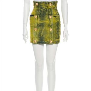 Balmain skirt in great condition.